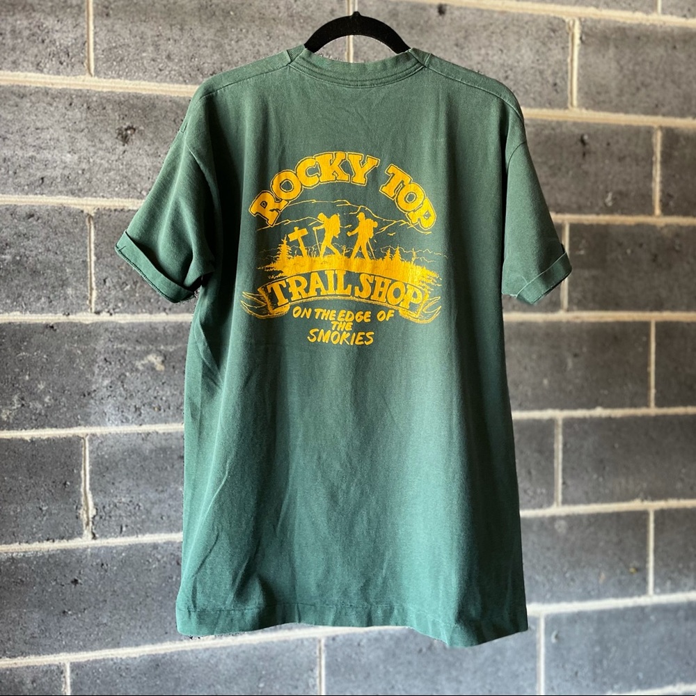 Vintage - Fruit of the Loom - XLarge - Green - Short Sleeved Hiking Graphic Tee
